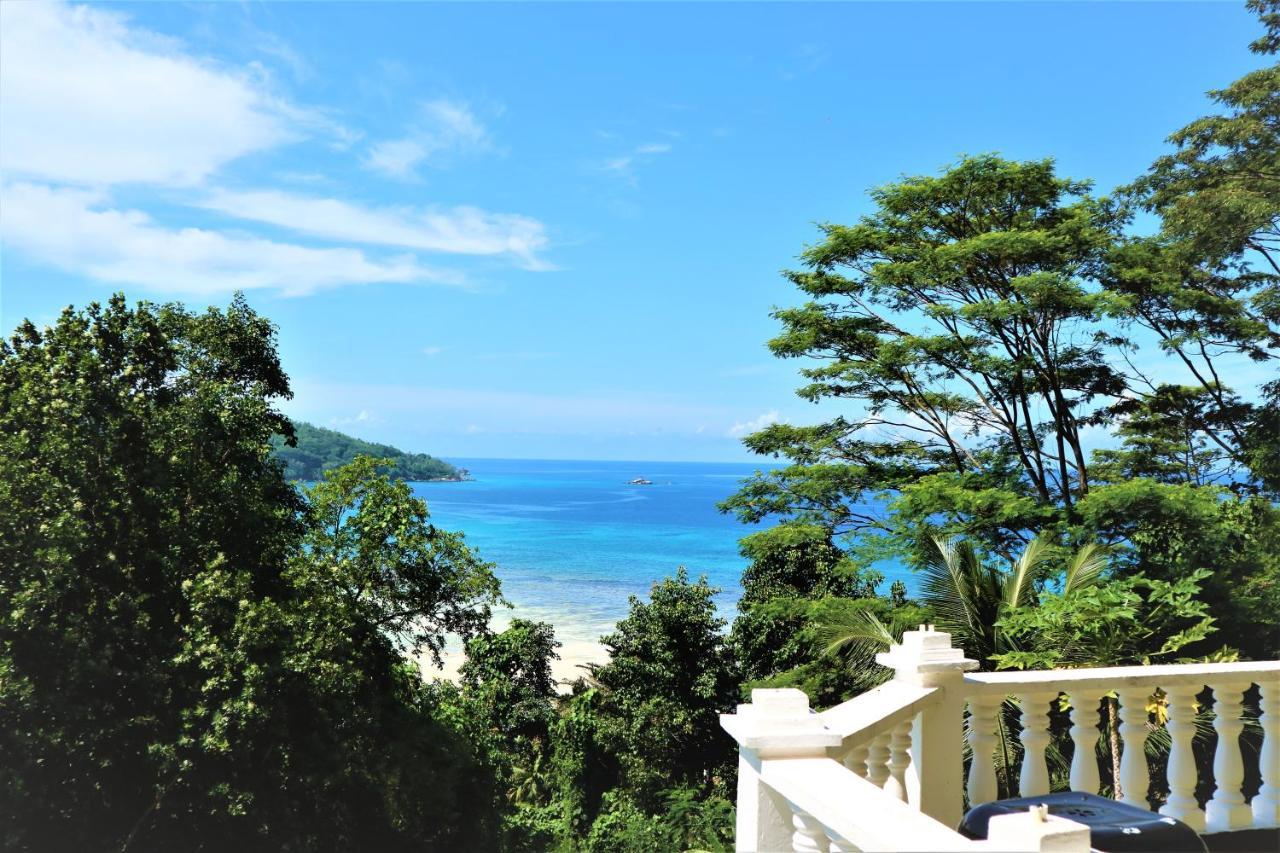 Seychelles Yellow Petals Anse Boileau Exterior photo