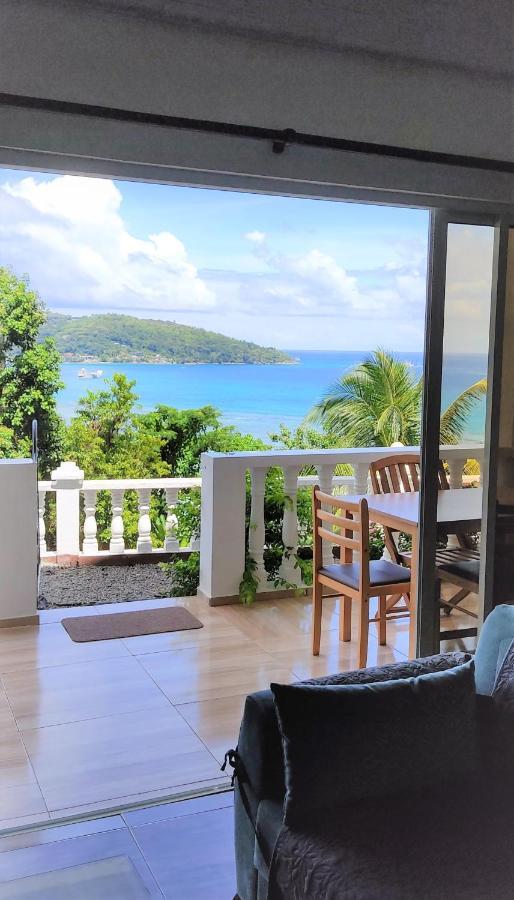 Seychelles Yellow Petals Anse Boileau Exterior photo